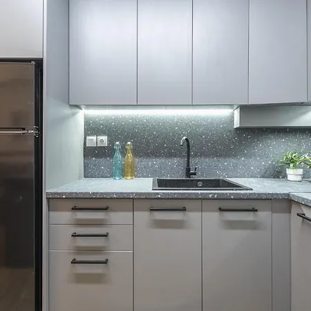 Cozy 2 Bedroom Flat At Mavili Square - Xenias Appartement *